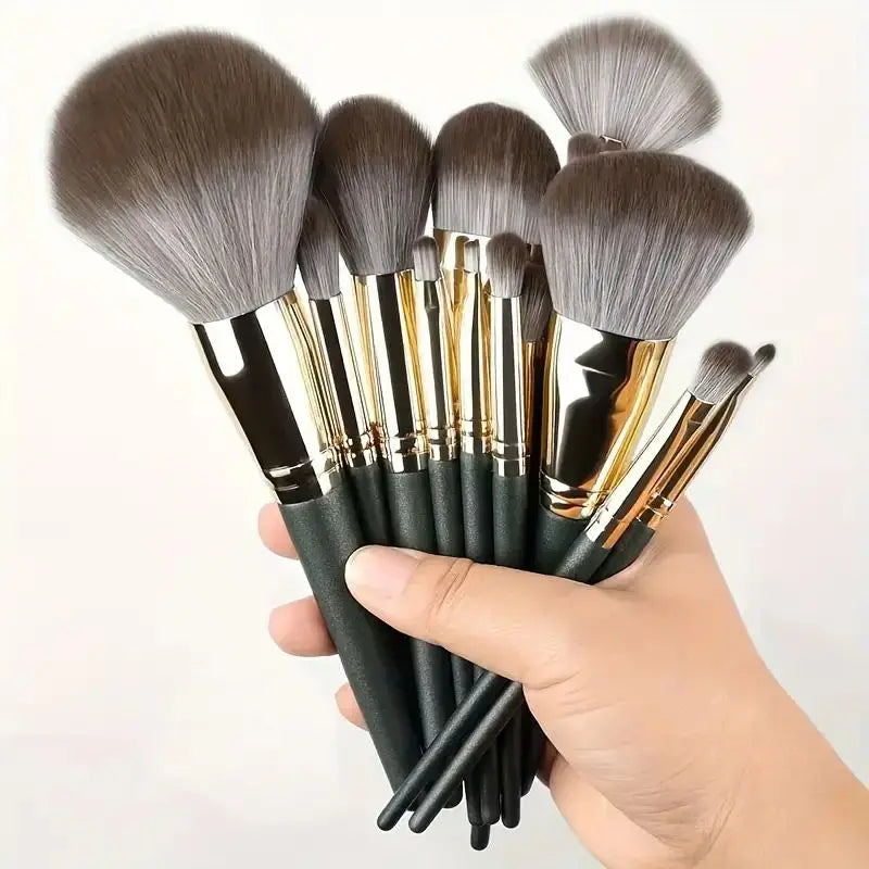 Makeup Brush Set Soft Fluffy Professiona Cosmetic Foundation Powder Eyeshadow Kabuki Blending Make up Brush Beauty Tool Makeup